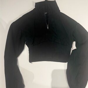 ALO Yoga Black Cropped Quarter-Zip Pullover